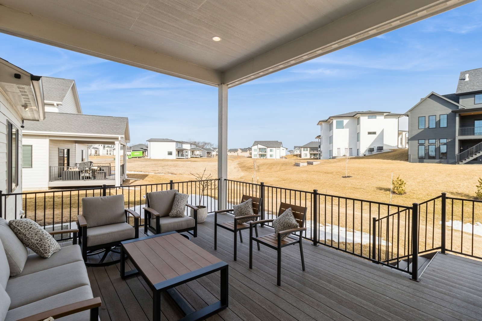 17963 Creekside Drive, Clive, Iowa image 35