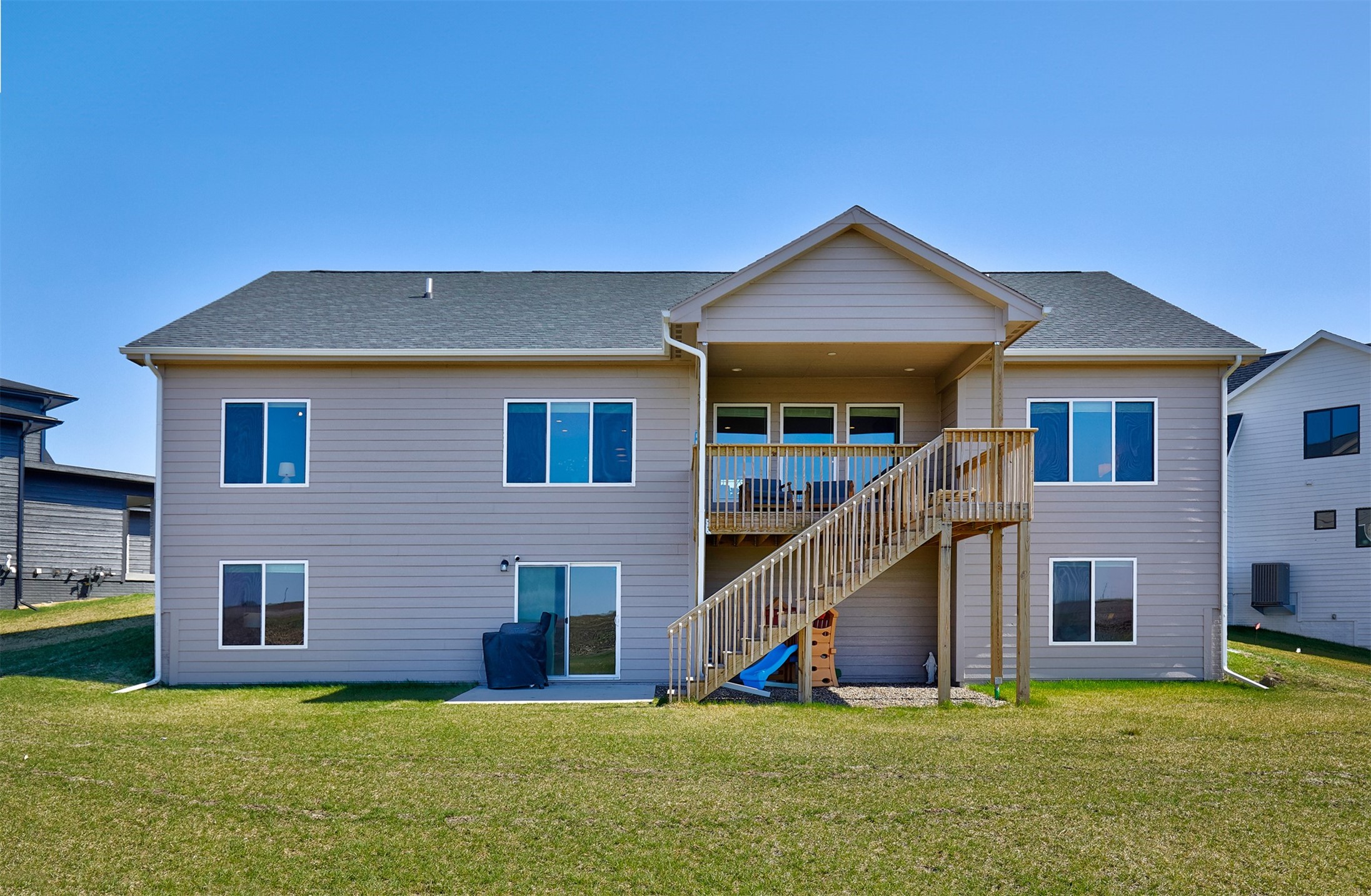 455 NW Ashley Circle, Waukee, Iowa image 3