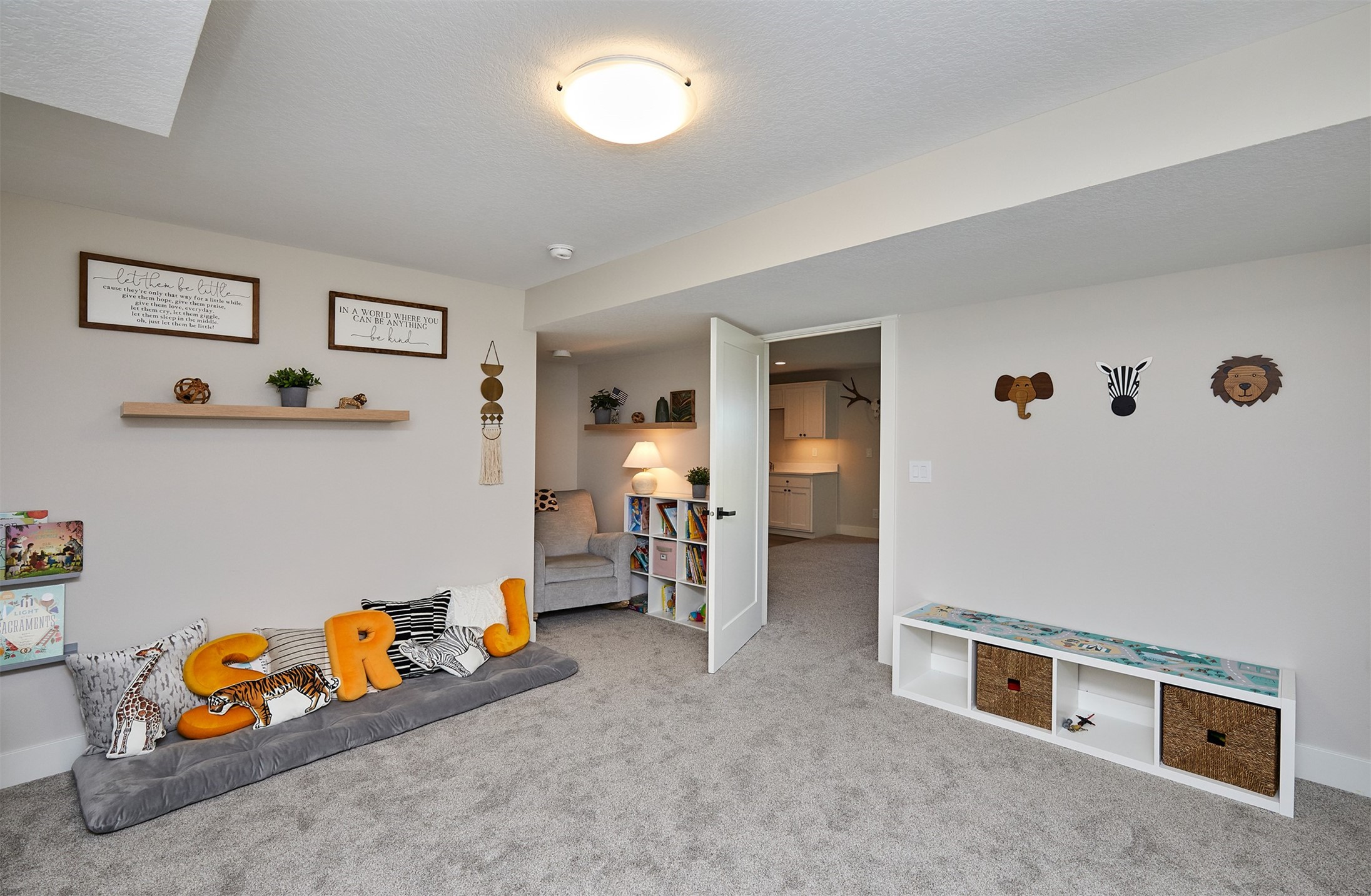 455 NW Ashley Circle, Waukee, Iowa image 29
