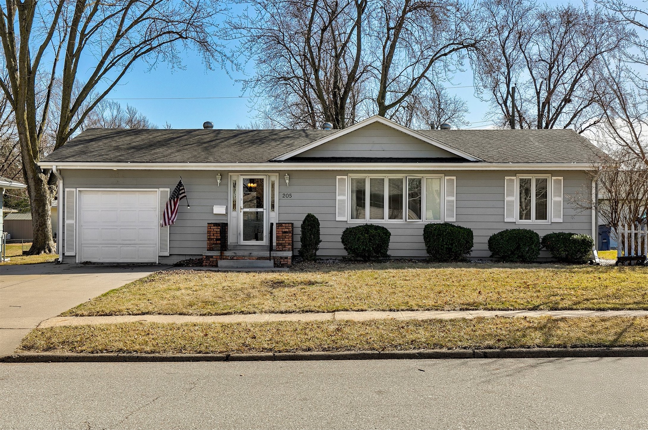 205 SE 7th Street, Ankeny, Iowa image 1