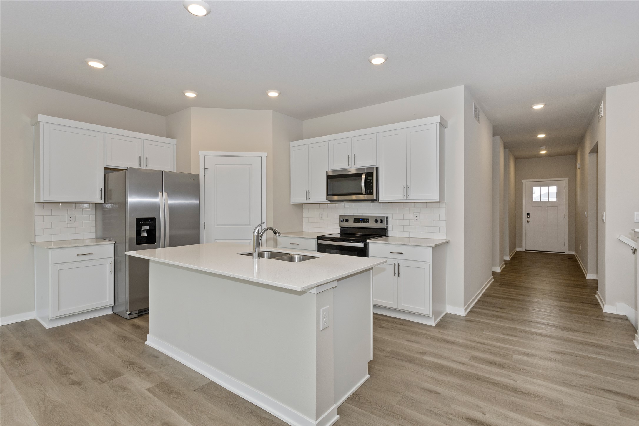 1331 NW Brandywine Lane, Waukee, Iowa image 3