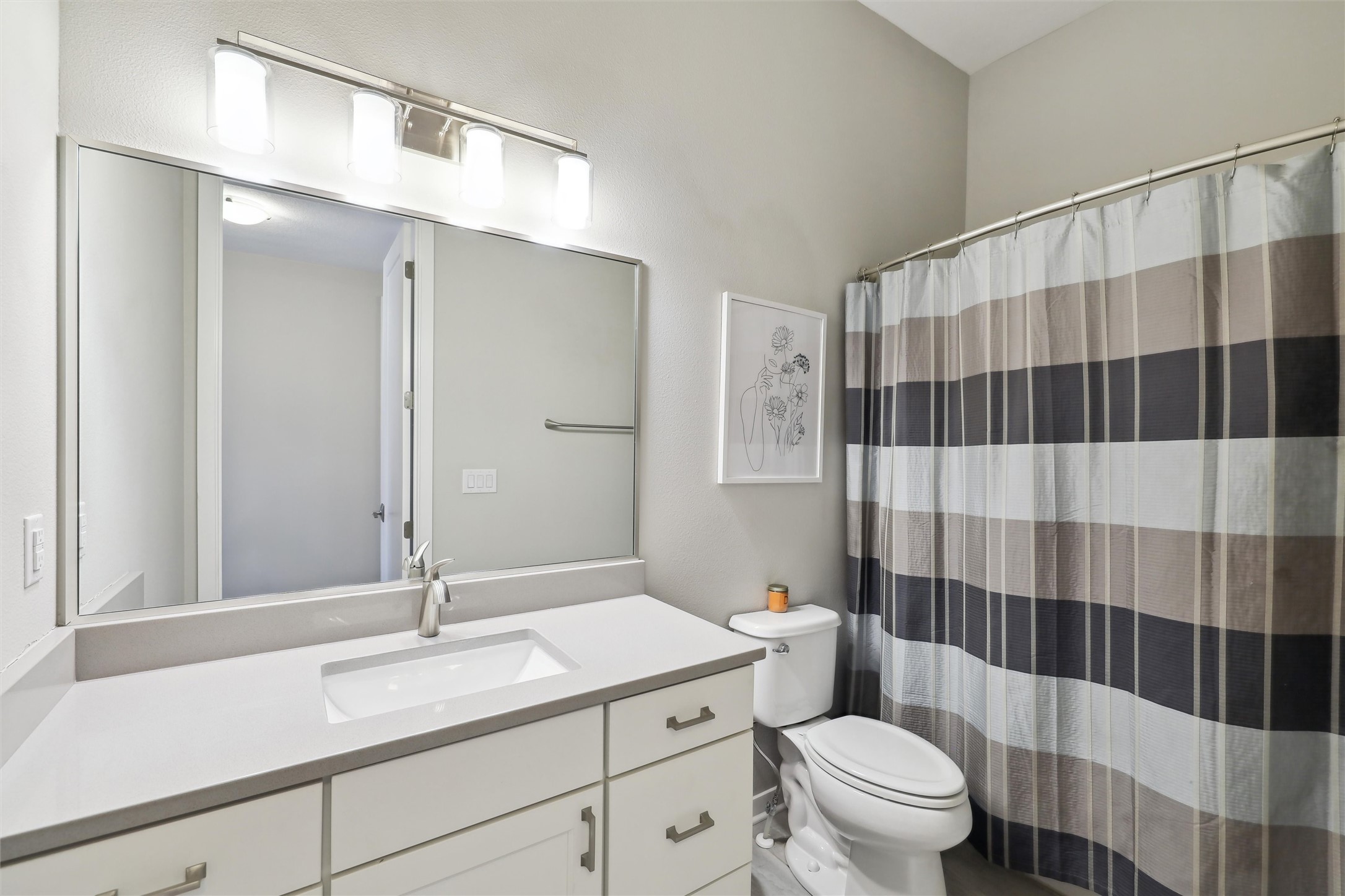 118 E Center Street, Des Moines, Iowa image 21