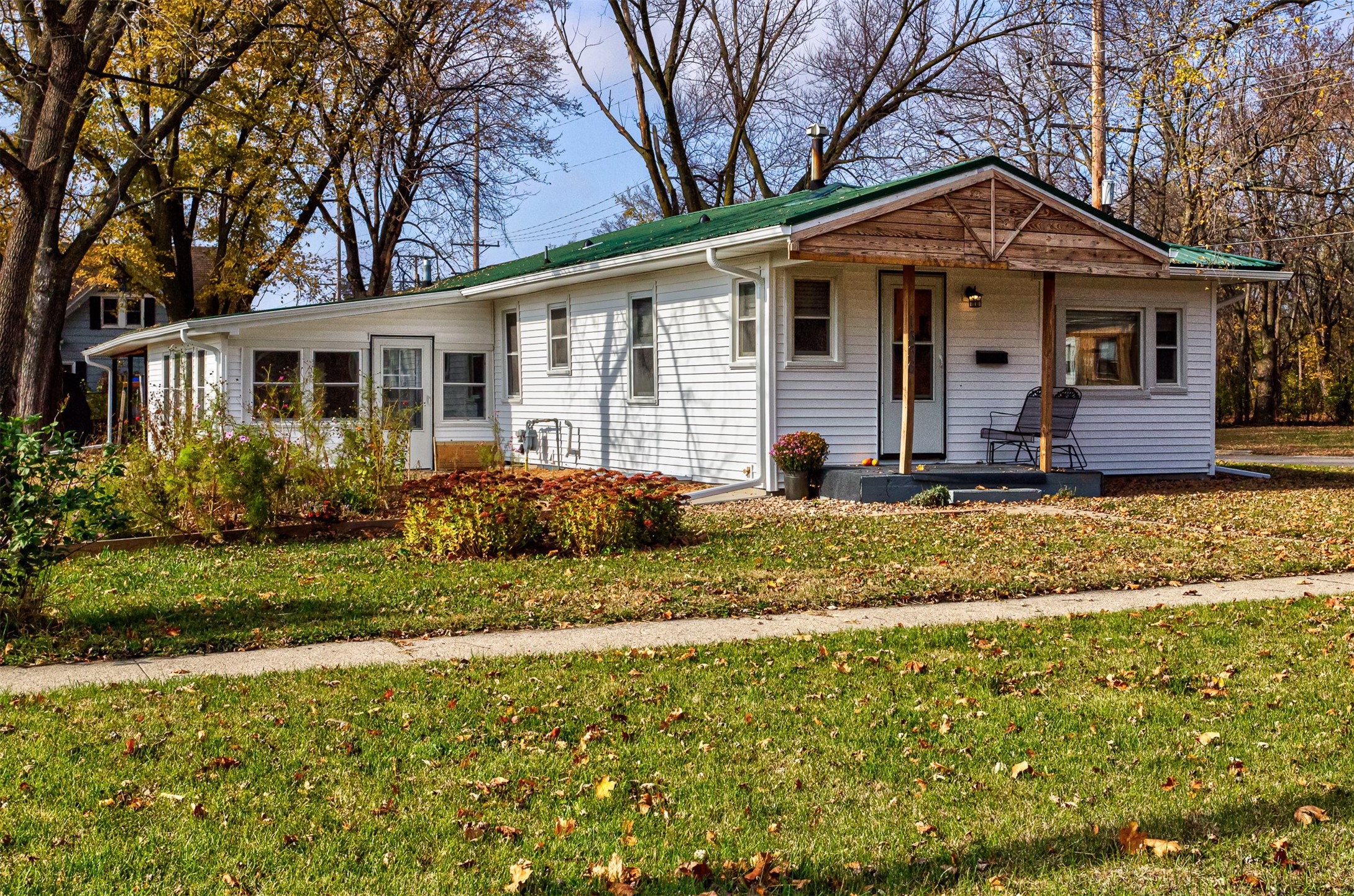 1336 2nd Street, Nevada, Iowa image 1