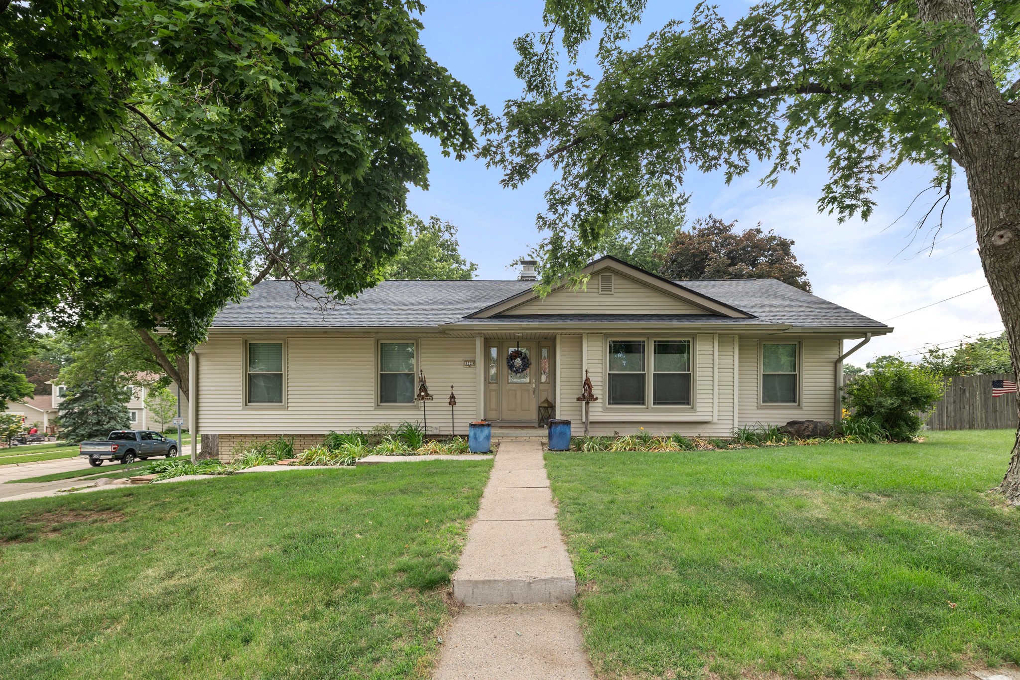 Photo 1 of 24 — 1229 NW 94th Court, Clive, IA 50325
