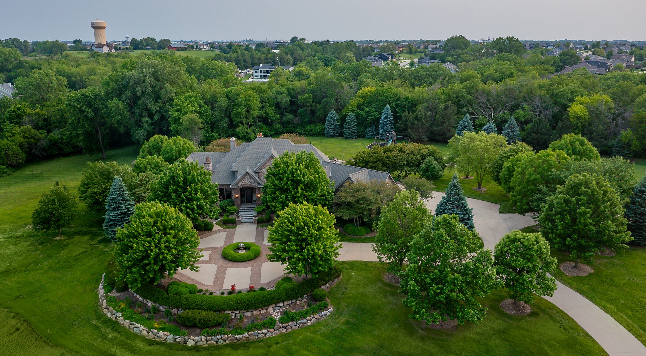 7580 NW 100th Street, Johnston, Iowa image 34