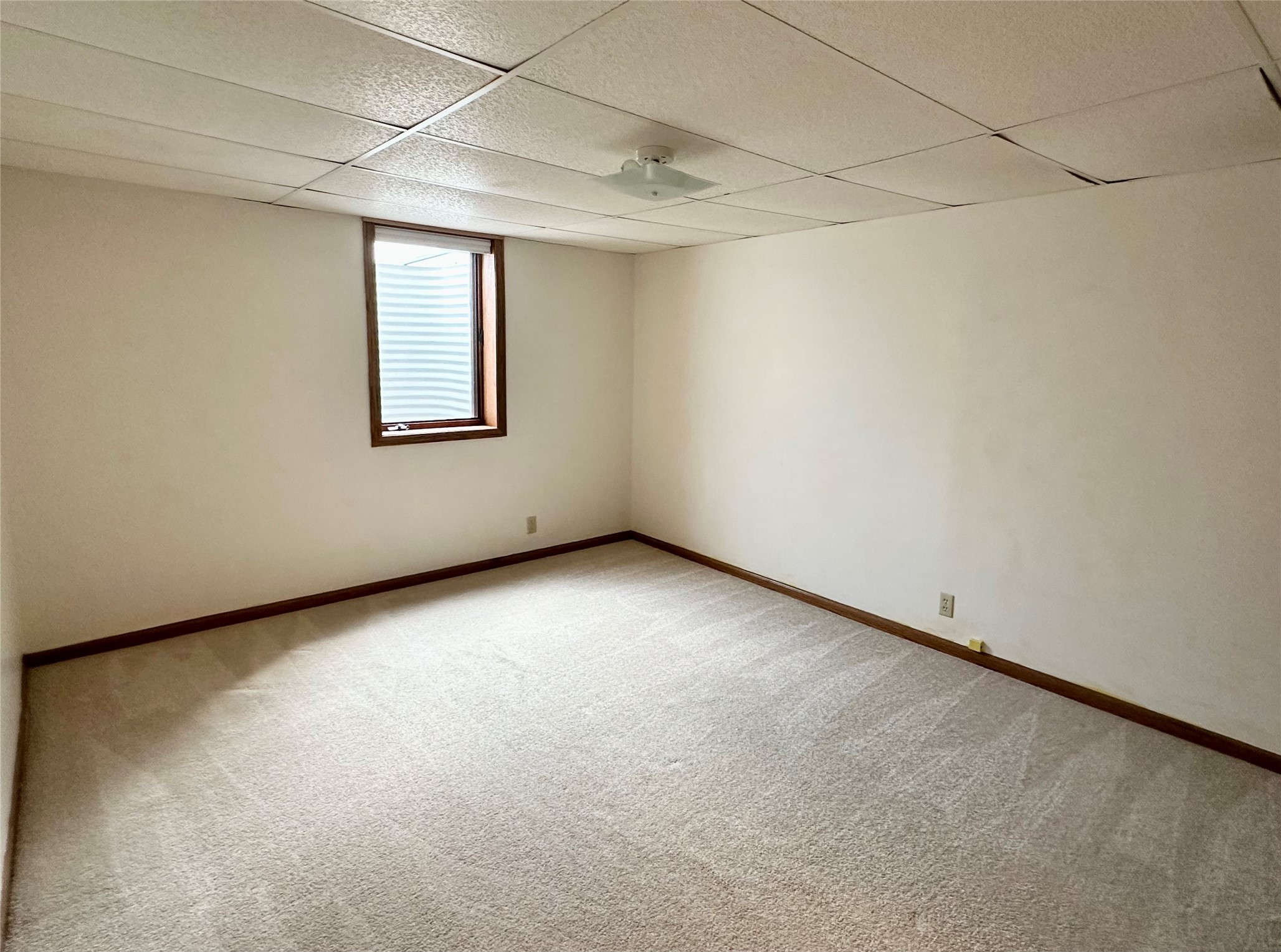 1829 Stoecker Street, Grinnell, Iowa image 18