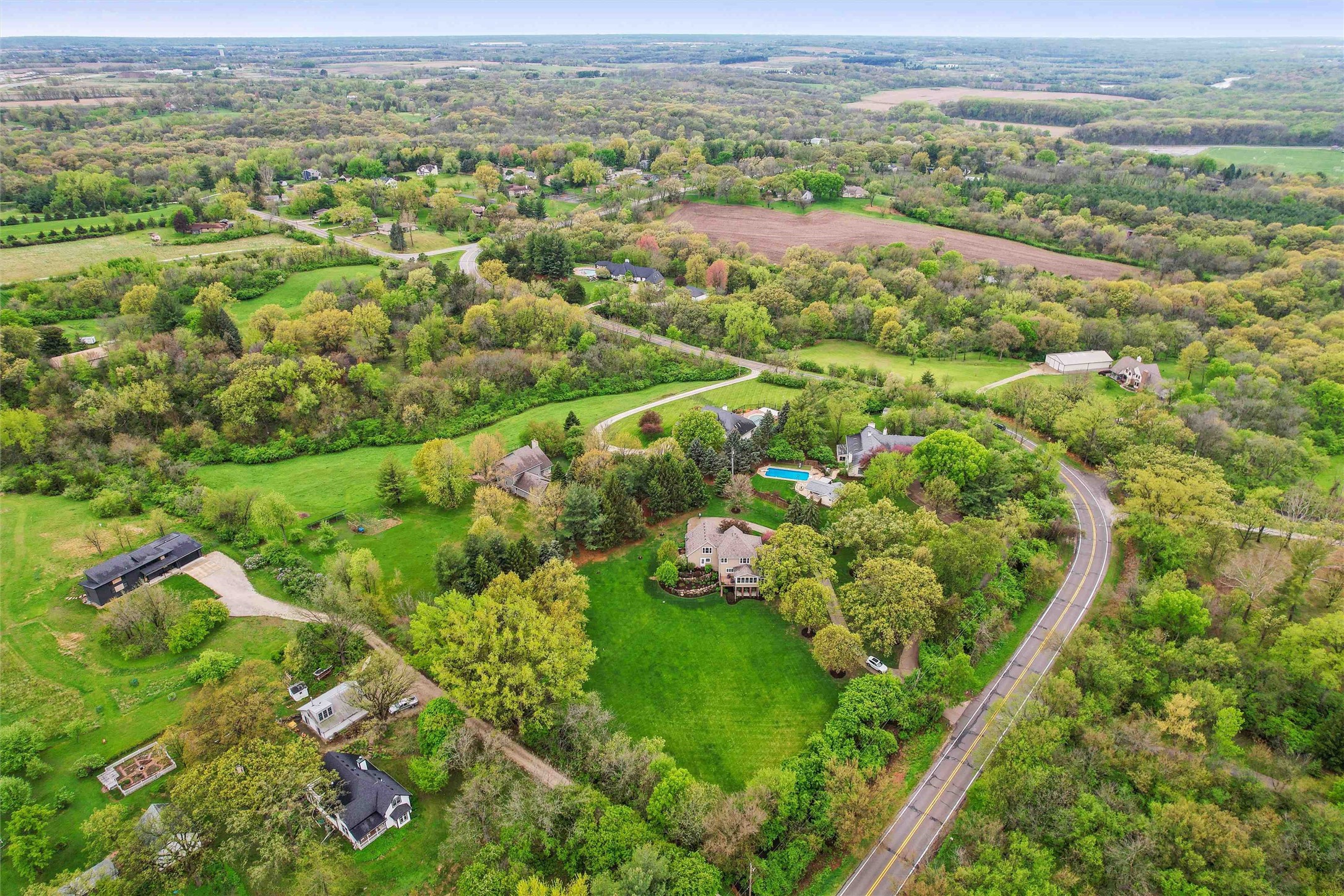 980 SE Browns Woods Drive, West Des Moines, Iowa image 30