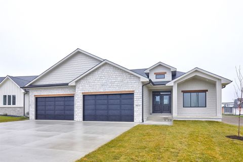 4637 179th Street Urbandale IA 50323