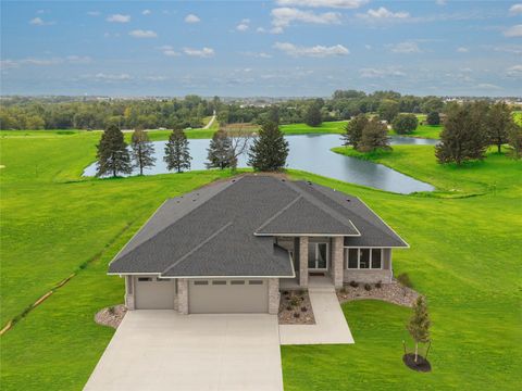 17406 Oakwood Drive Urbandale IA 50322