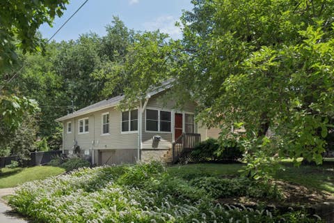 Homes For Sale - 2423 35th Street<br/> Polk County, Des Moines, IA 50310