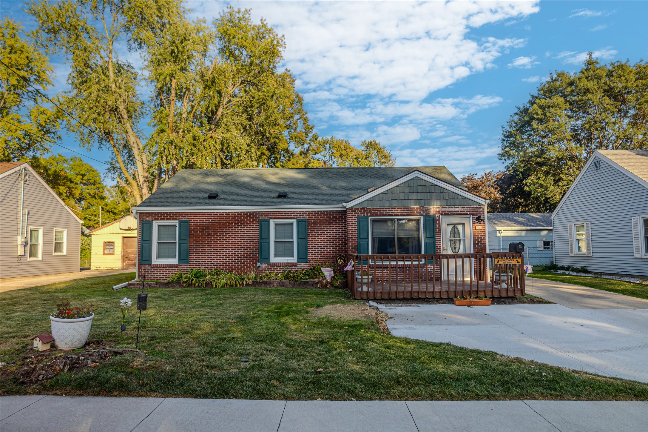 1007 69th Street, Windsor Heights, Iowa image 3