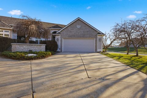 13598 Village Court Clive IA 50325