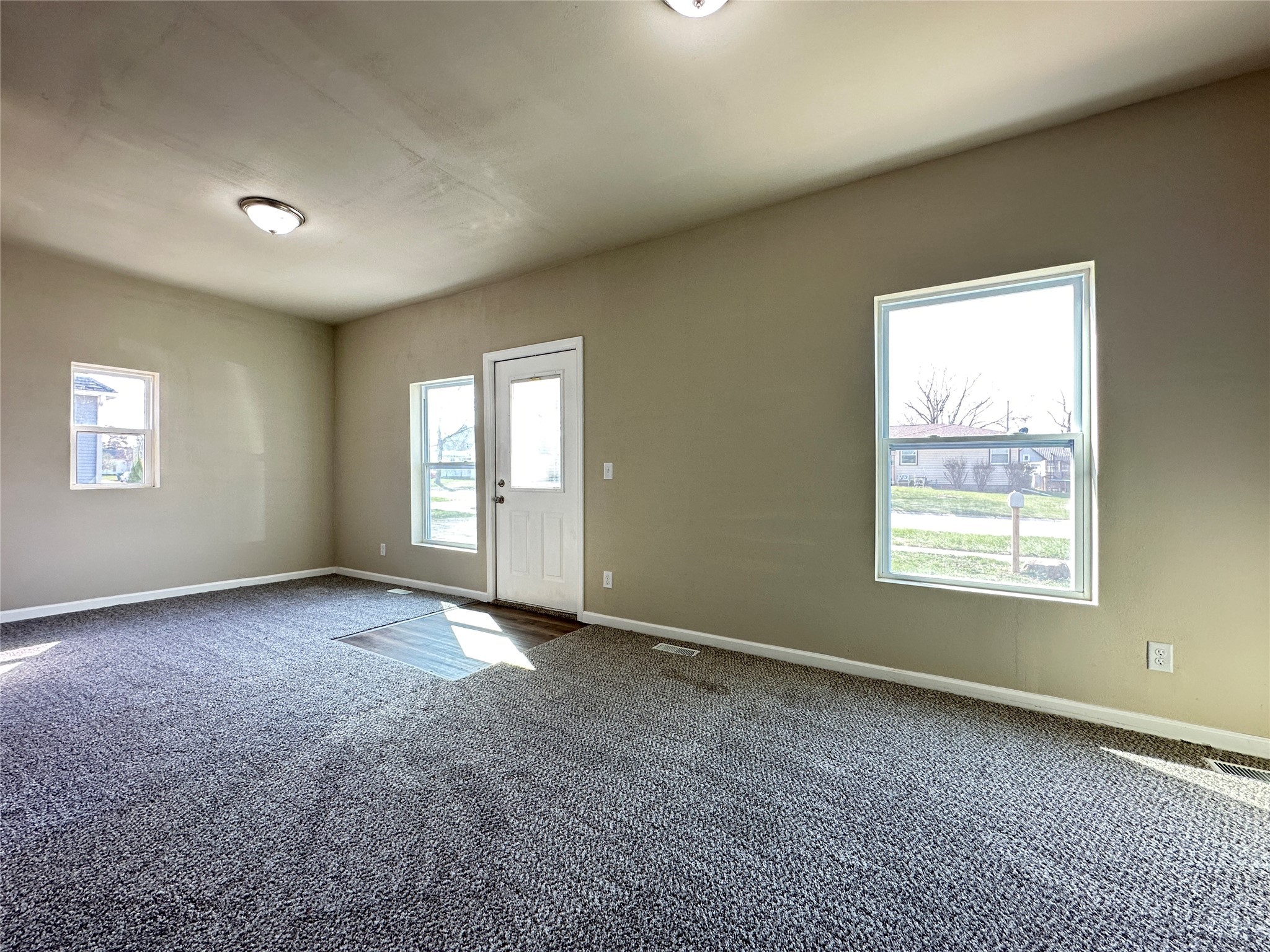 707 E Buchanan Street, Winterset, Iowa image 6