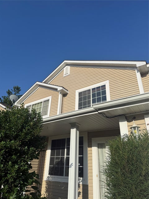 Condo For Sale - 762 E Trace Way<br/> Polk City, IA 50226