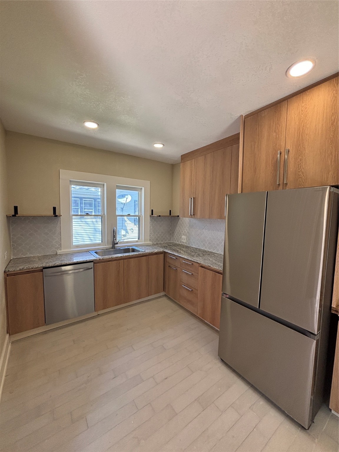 2014 York Street Street, Des Moines, Iowa image 9