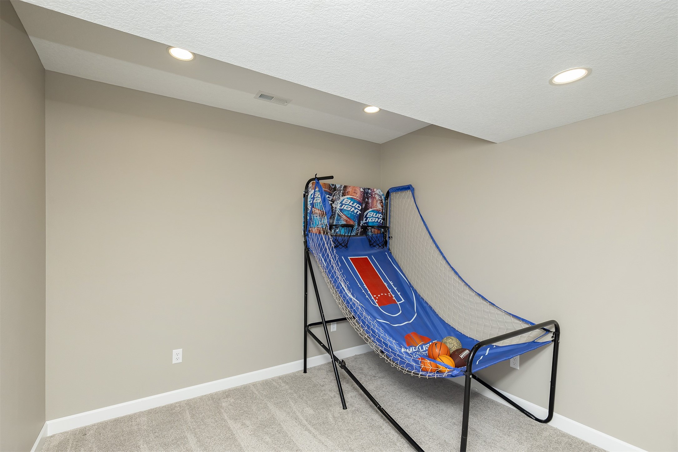 3114 Fieldstone Court, Altoona, Iowa image 32