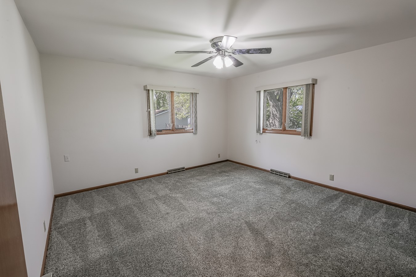1009 W 4th Street, Pella, Iowa image 12