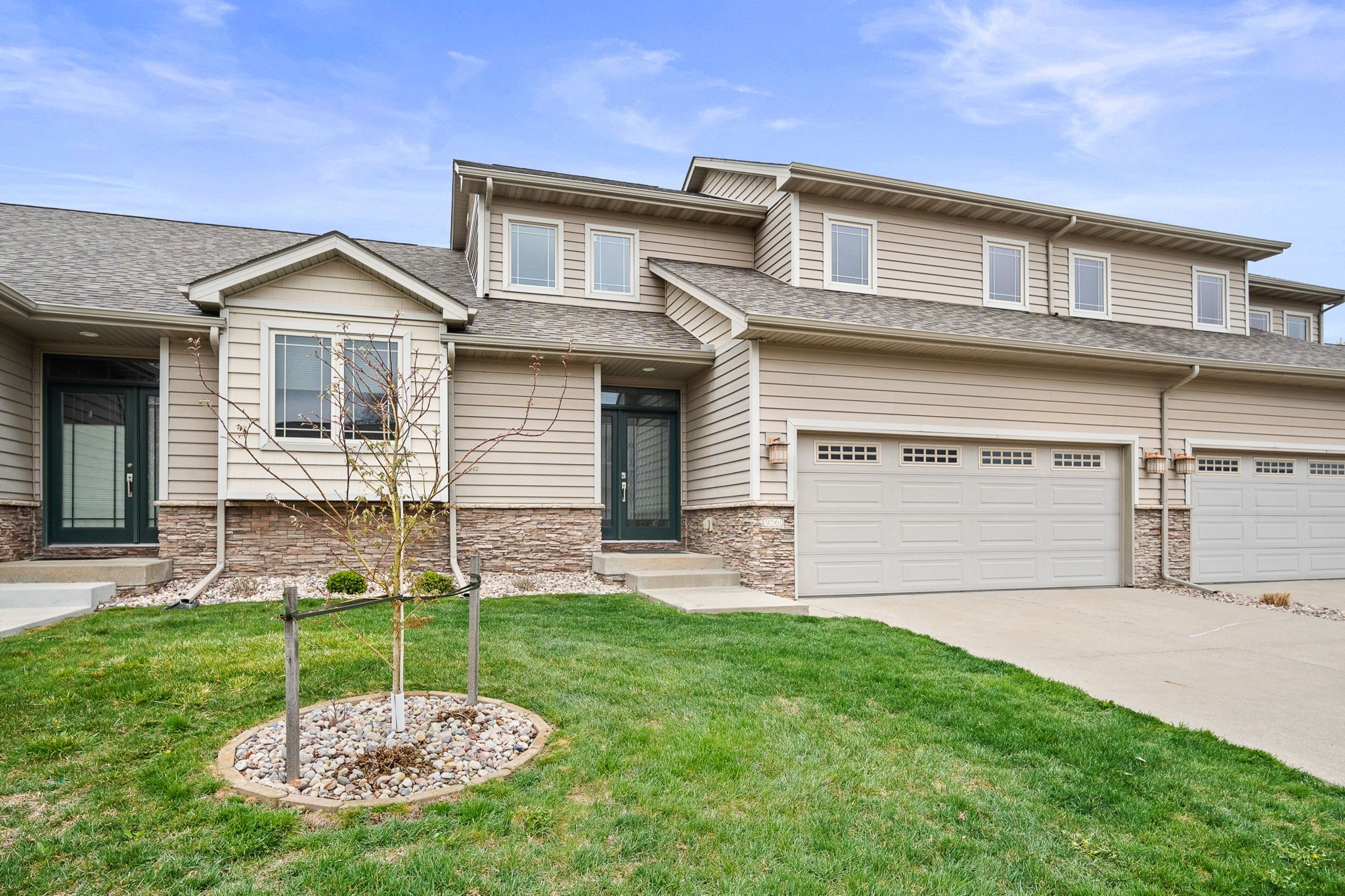 9561 Coneflower Lane, Johnston, Iowa image 35
