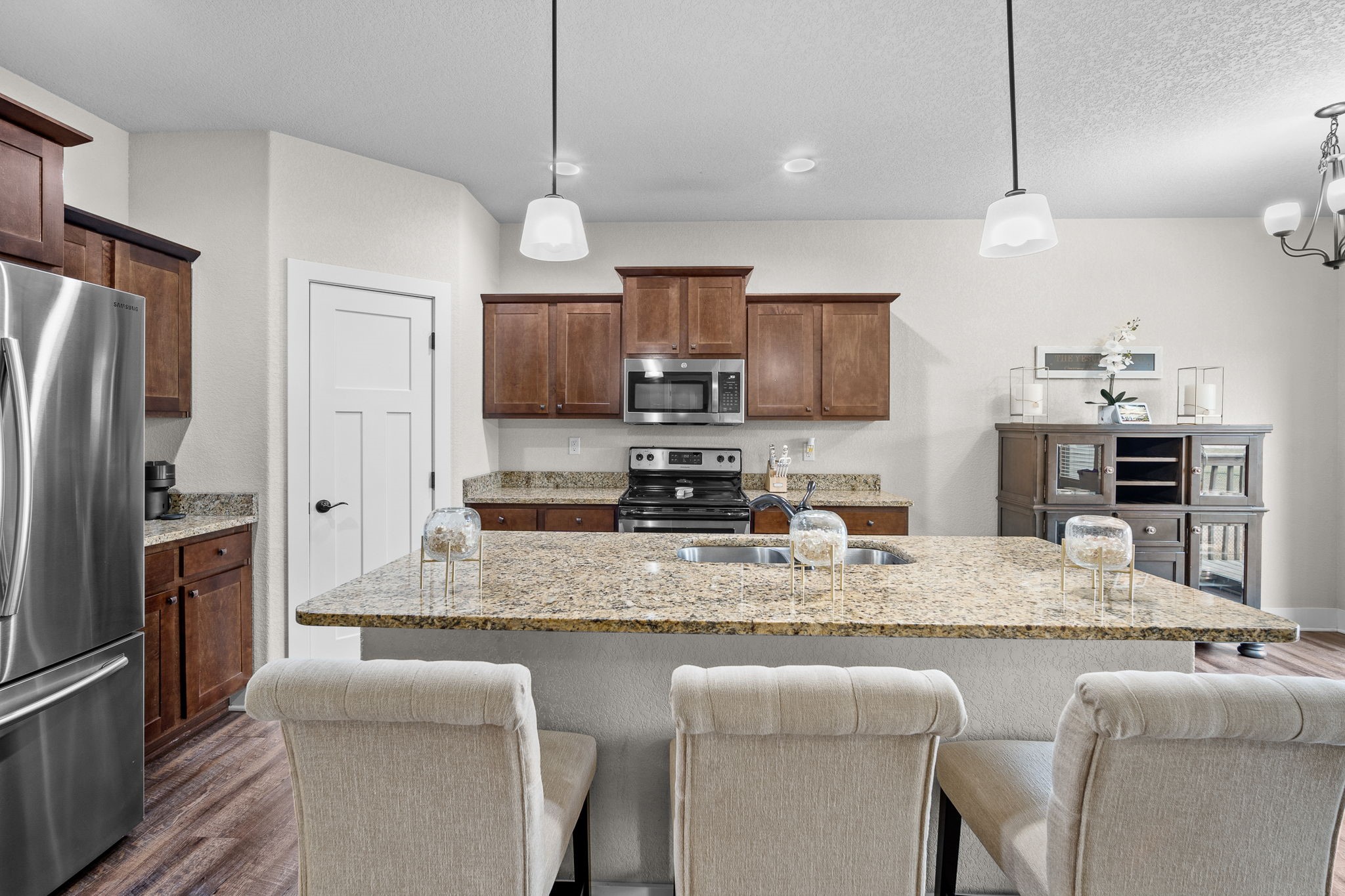212 NW Autumn Crest Drive, Ankeny, Iowa image 8