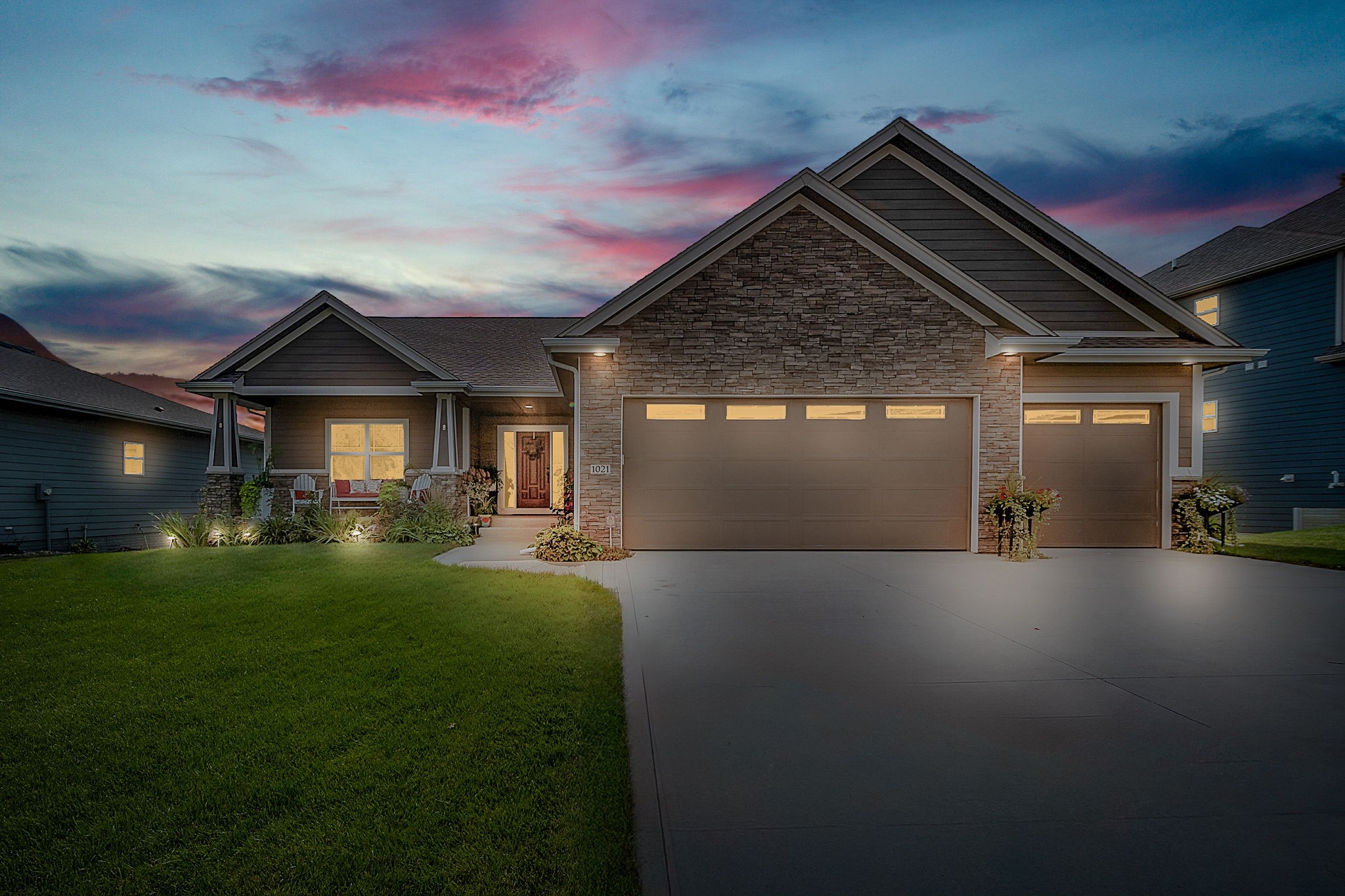 1021 Shelby Drive, Adel, Iowa image 3