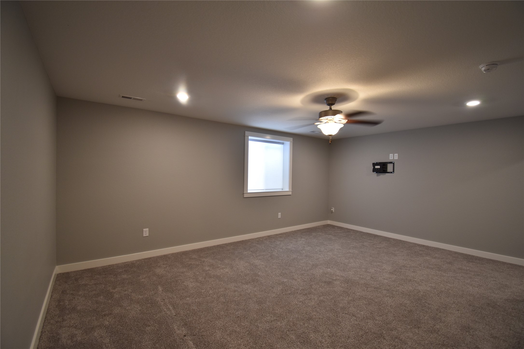 2017 NE Heritage Drive, Grimes, Iowa image 20