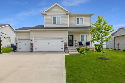 Single Family Residence in Van Meter IA 5170 Katelyn Avenue.jpg