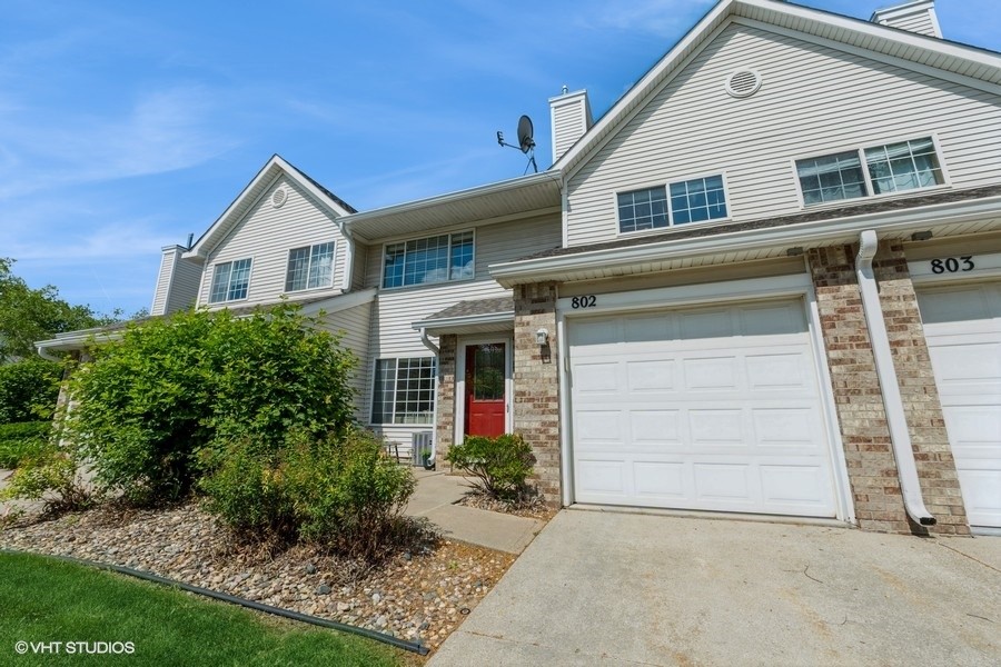 150 S Prairie View Drive #802, West Des Moines, Iowa image 1