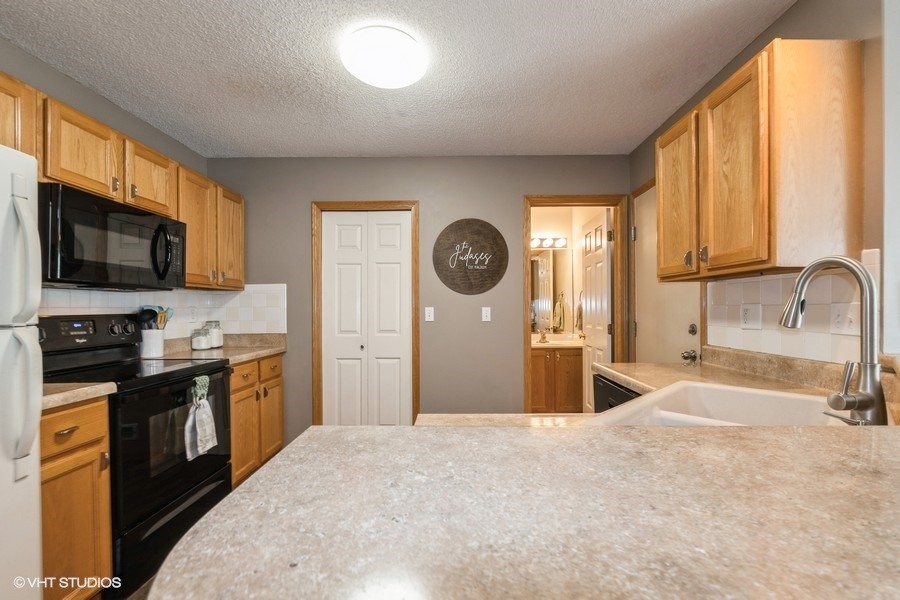 150 S Prairie View Drive #802, West Des Moines, Iowa image 12