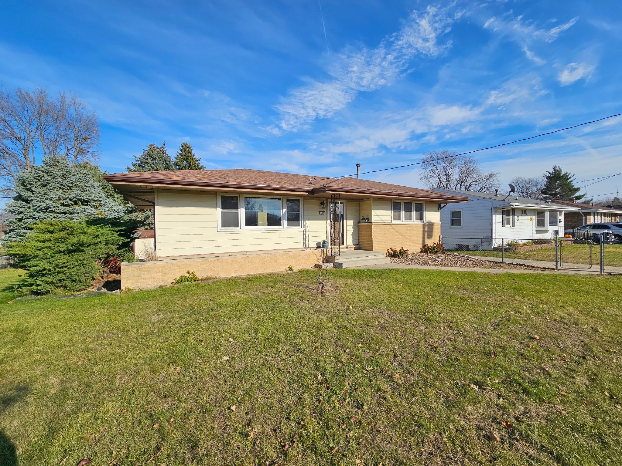 2544 Mansfield Drive, Des Moines, Iowa image 2