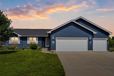 Homes For Sale - 1614 NW Abilene Road<br/> Ankeny, IA 50023