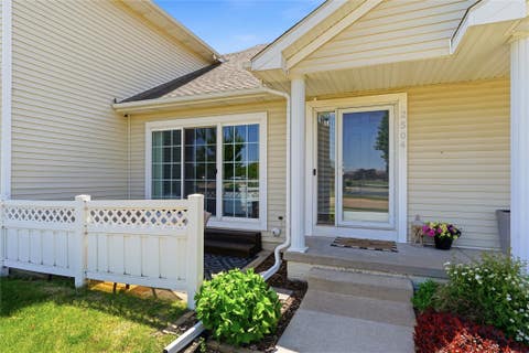 Condo For Sale - 2504 NW Heritage Avenue<br/> Ankeny, IA 50023