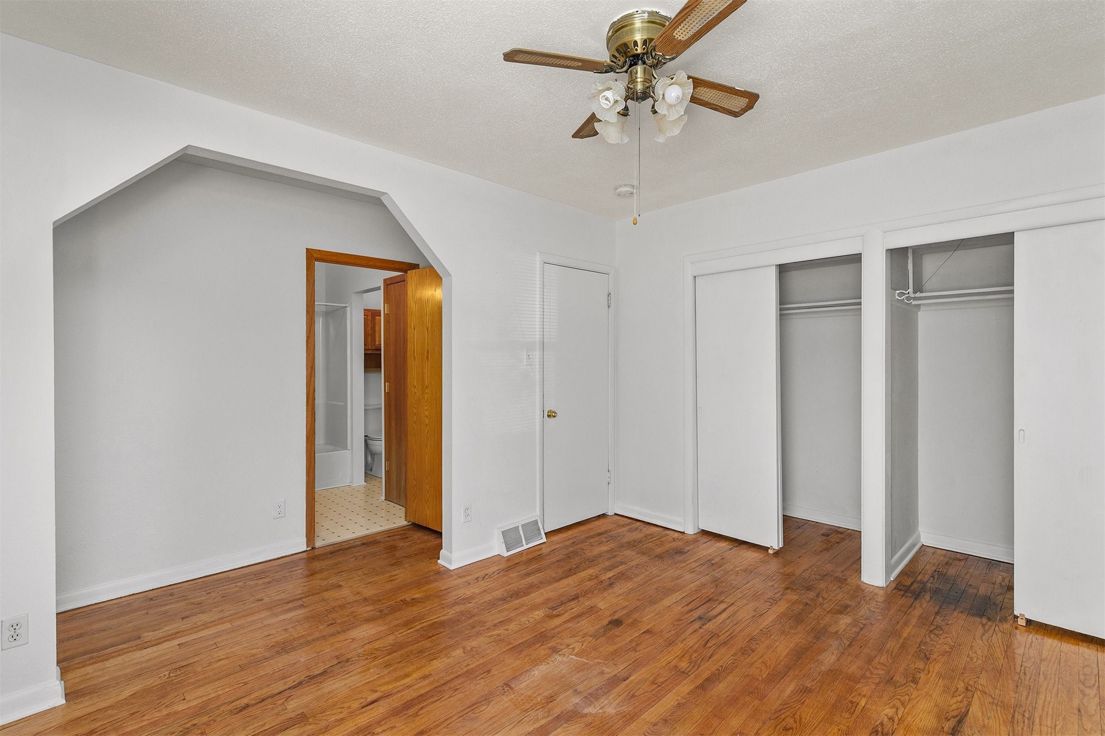 1028 66th Street, Windsor Heights, Iowa image 9