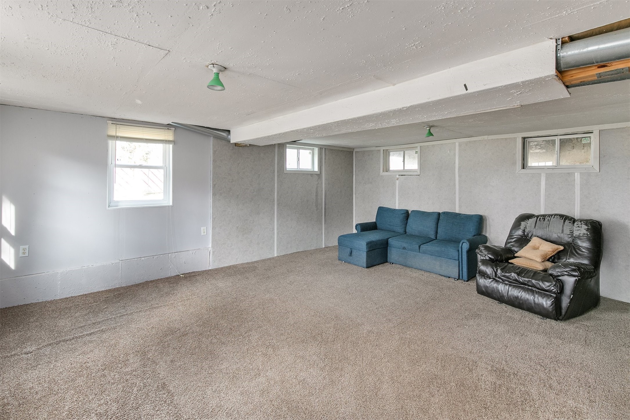 1028 66th Street, Windsor Heights, Iowa image 18