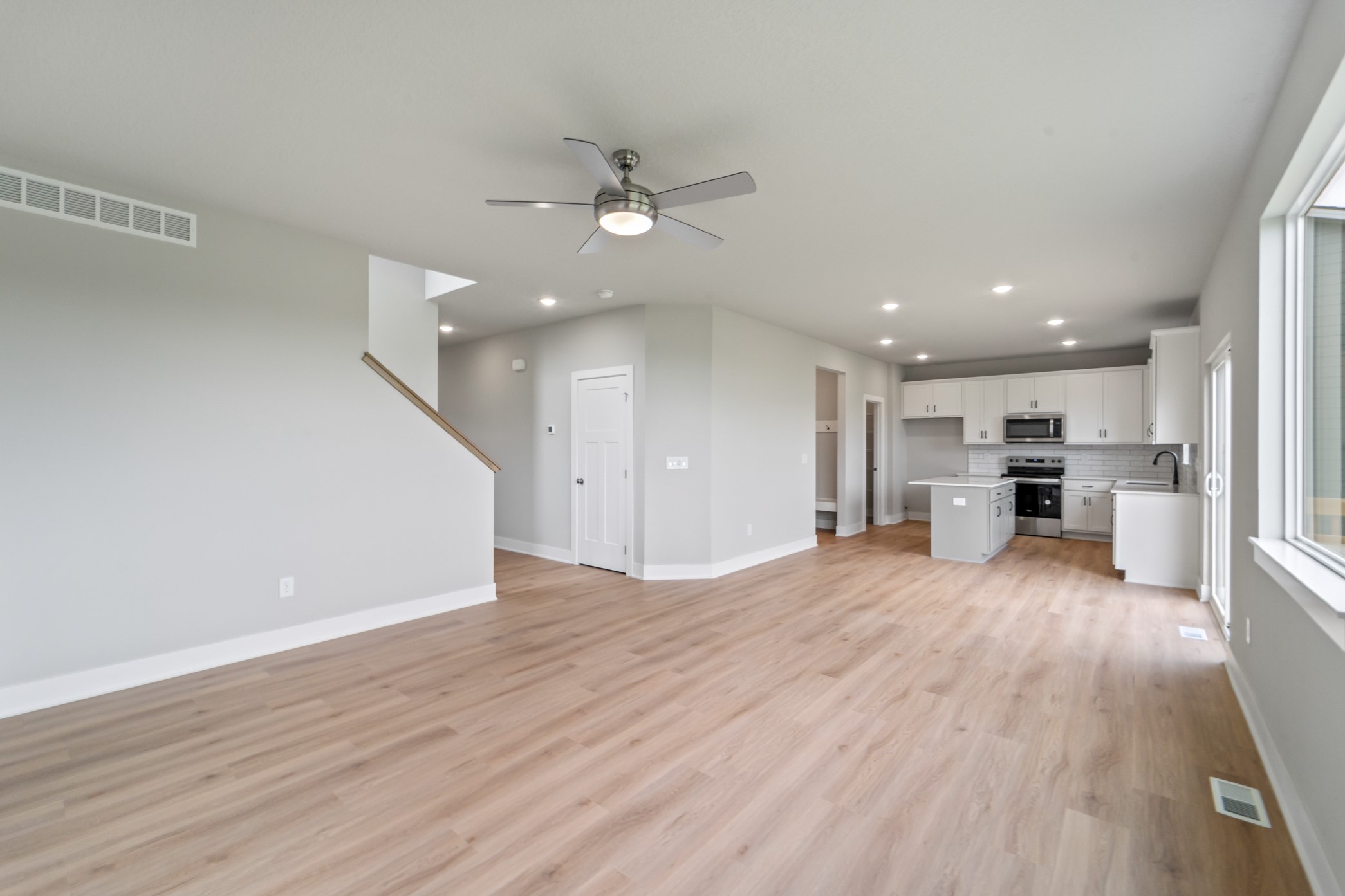 1405 Sky View Boulevard, Huxley, Iowa image 3
