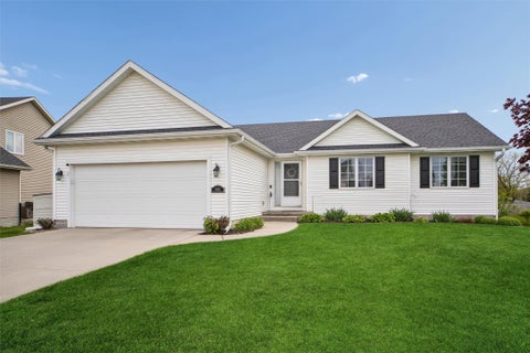 Homes For Sale - 803 SW 50th Street<br/> Ankeny, IA 50023