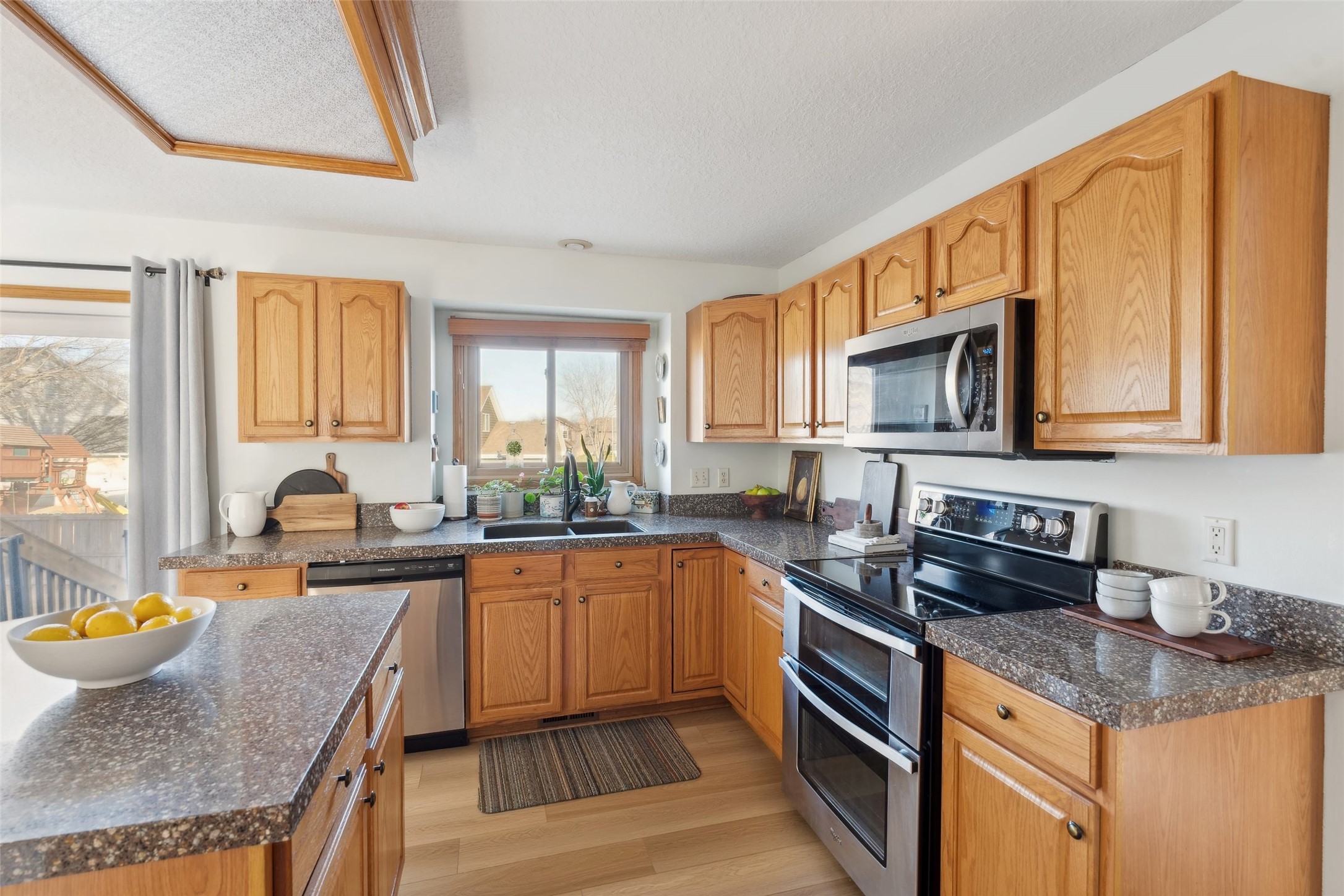 527 16th Ave Court, Altoona, Iowa image 11