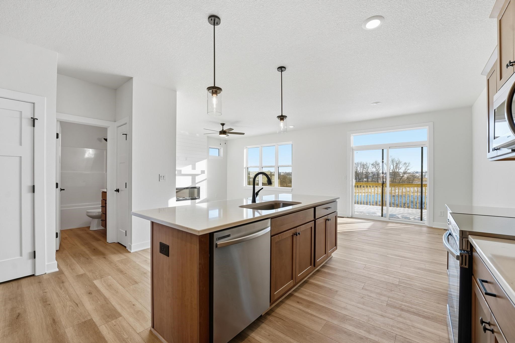 706 Plainside Avenue