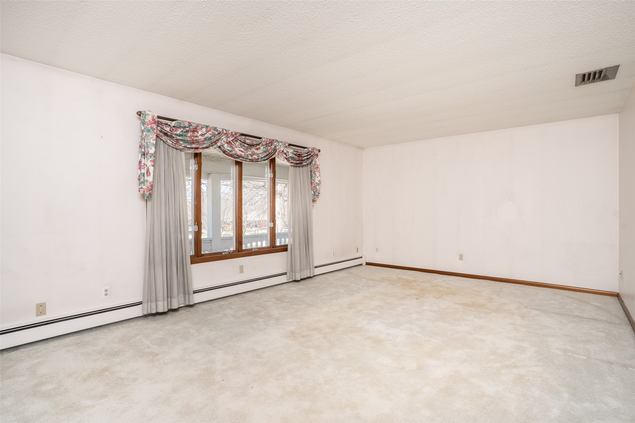 4001 E 38th Street, Des Moines, Iowa image 23
