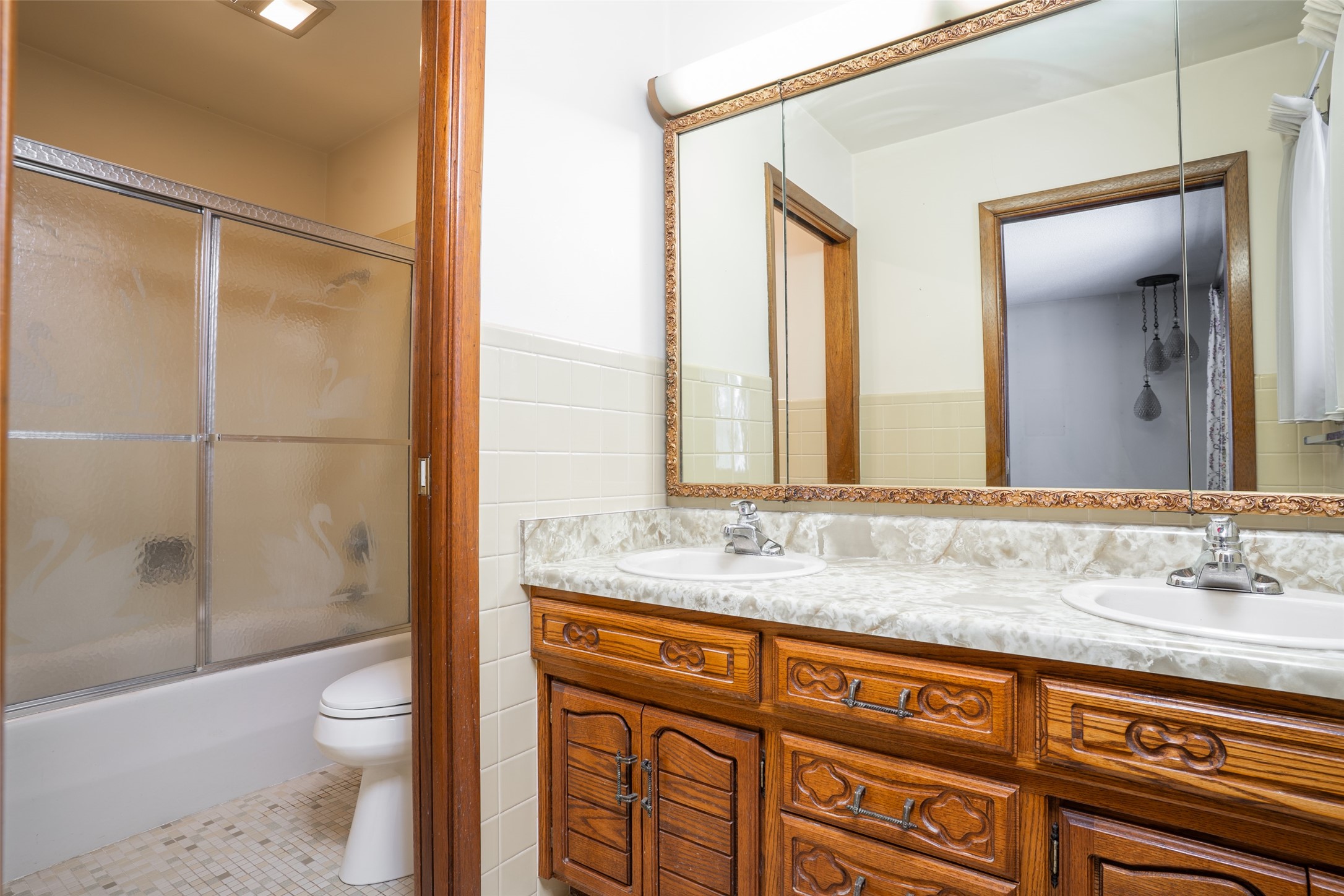 4001 E 38th Street, Des Moines, Iowa image 14