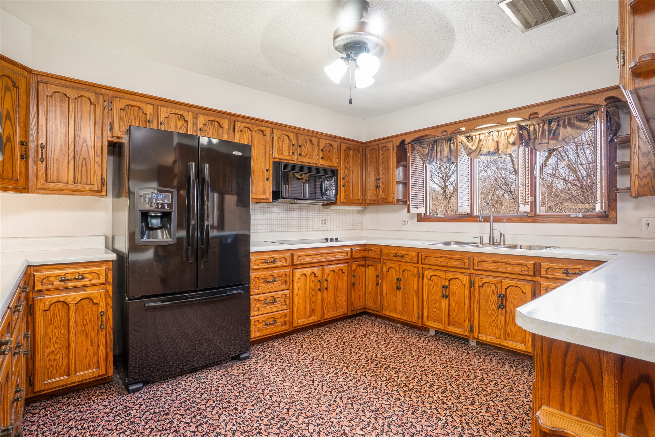 4001 E 38th Street, Des Moines, Iowa image 4