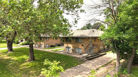1710 Oakland Des Moines IA 50314