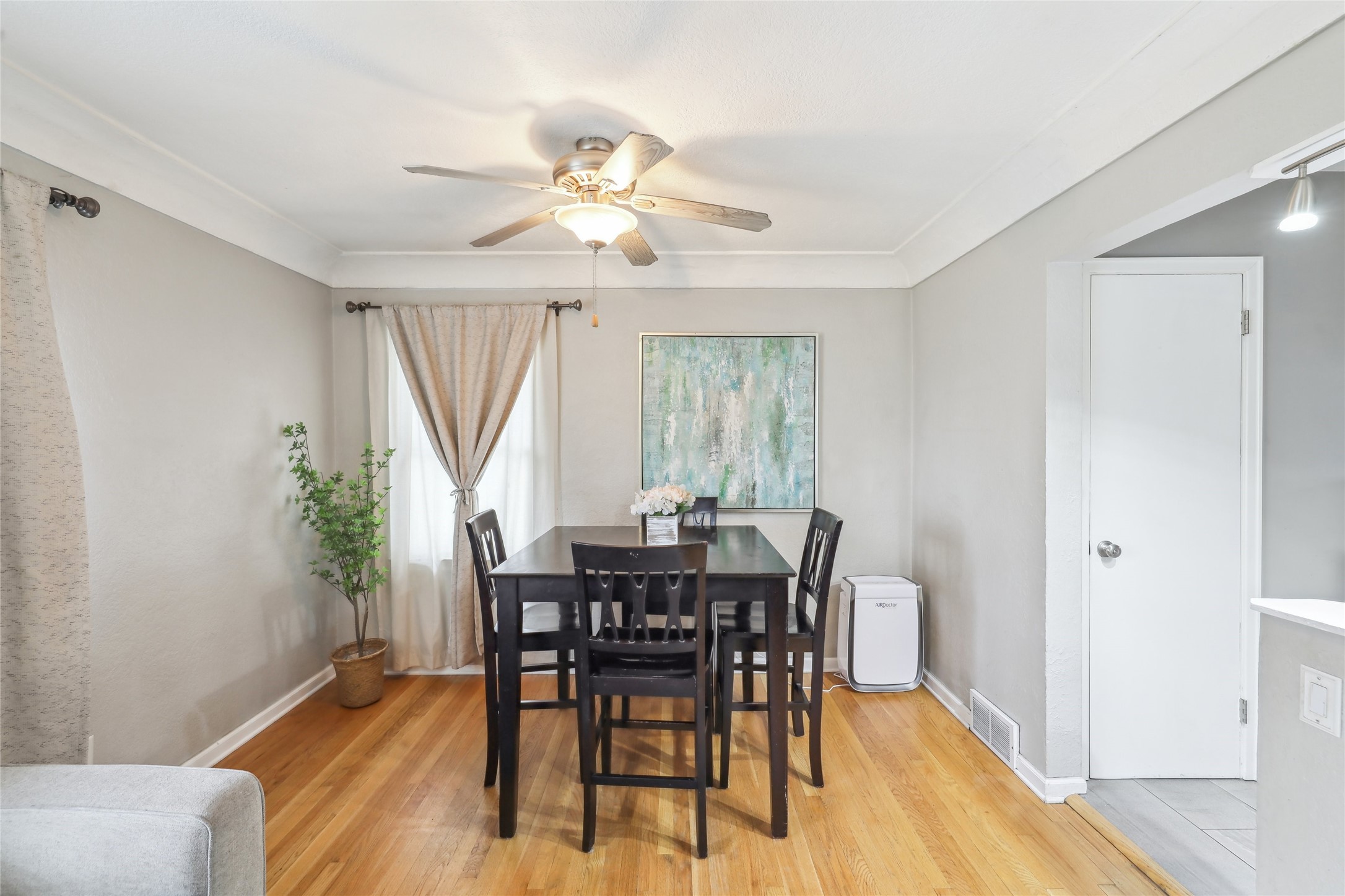 1009 68th Street, Windsor Heights, Iowa image 7