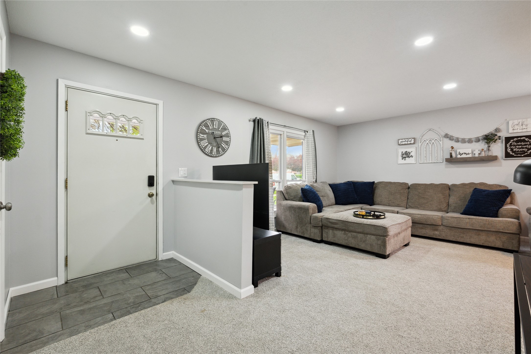 4157 Leyden Avenue, Des Moines, Iowa image 3