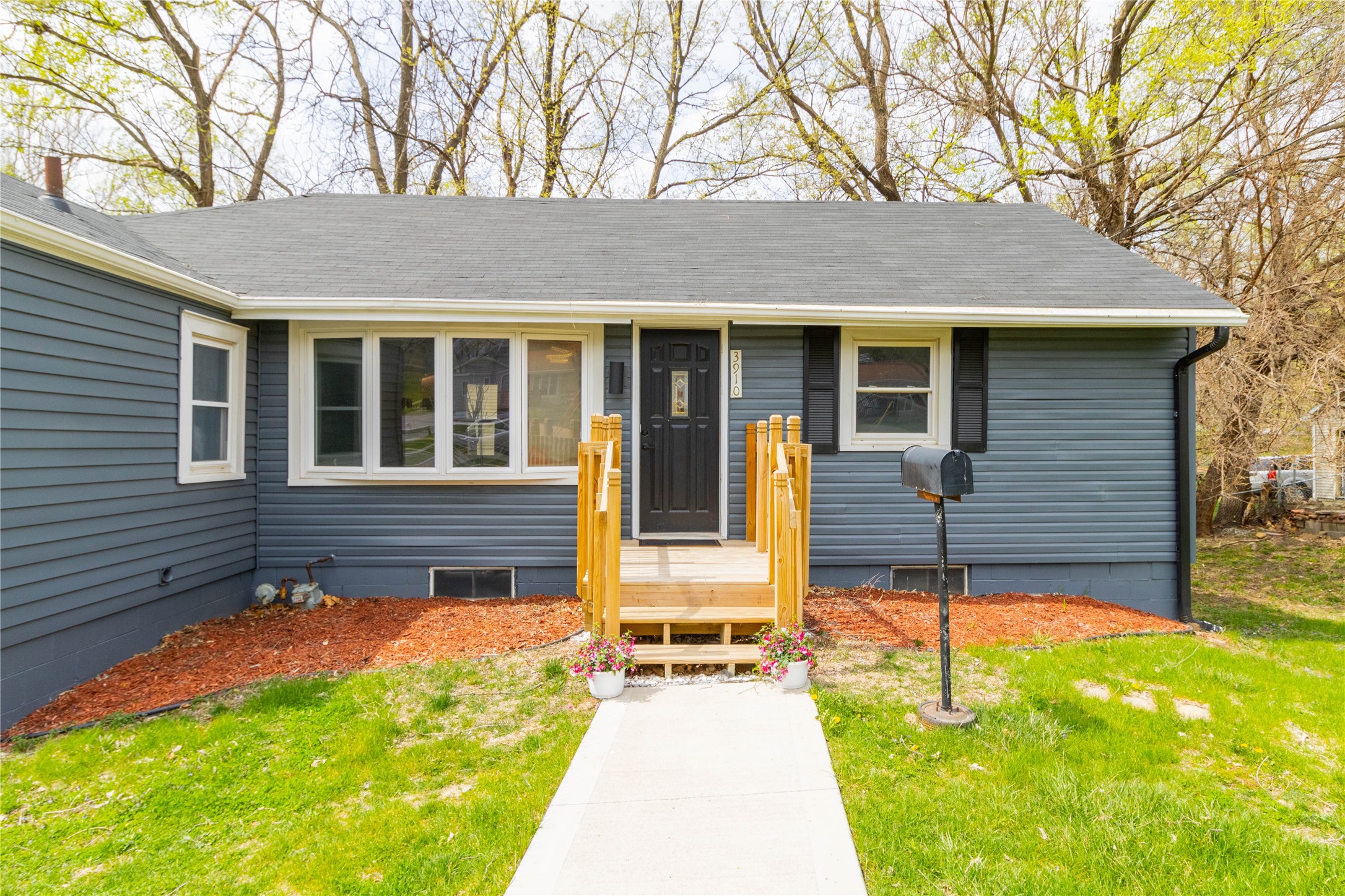 3910 SE 8th Street, Des Moines, Iowa image 5