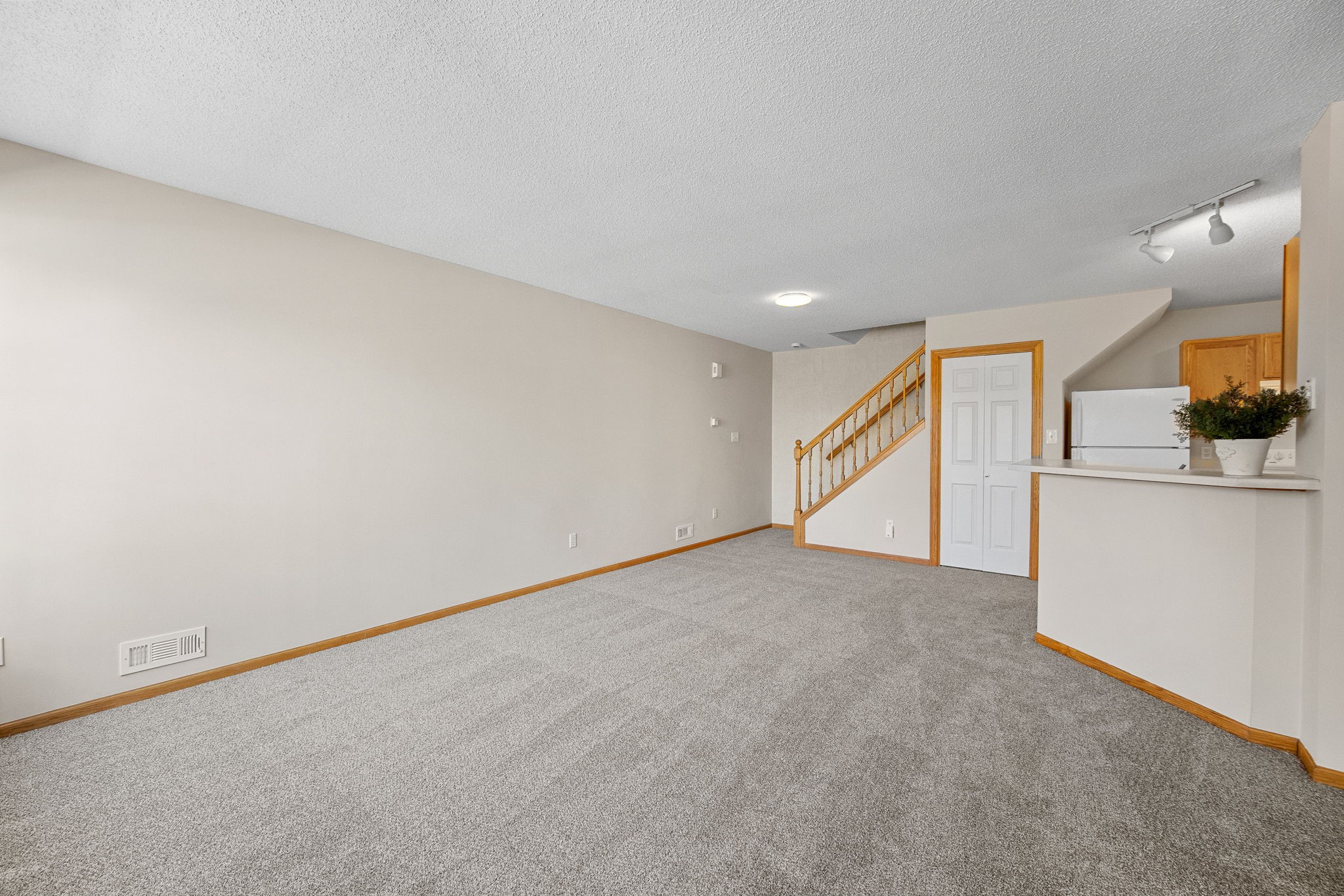 4416 104th Street #2, Urbandale, Iowa image 3