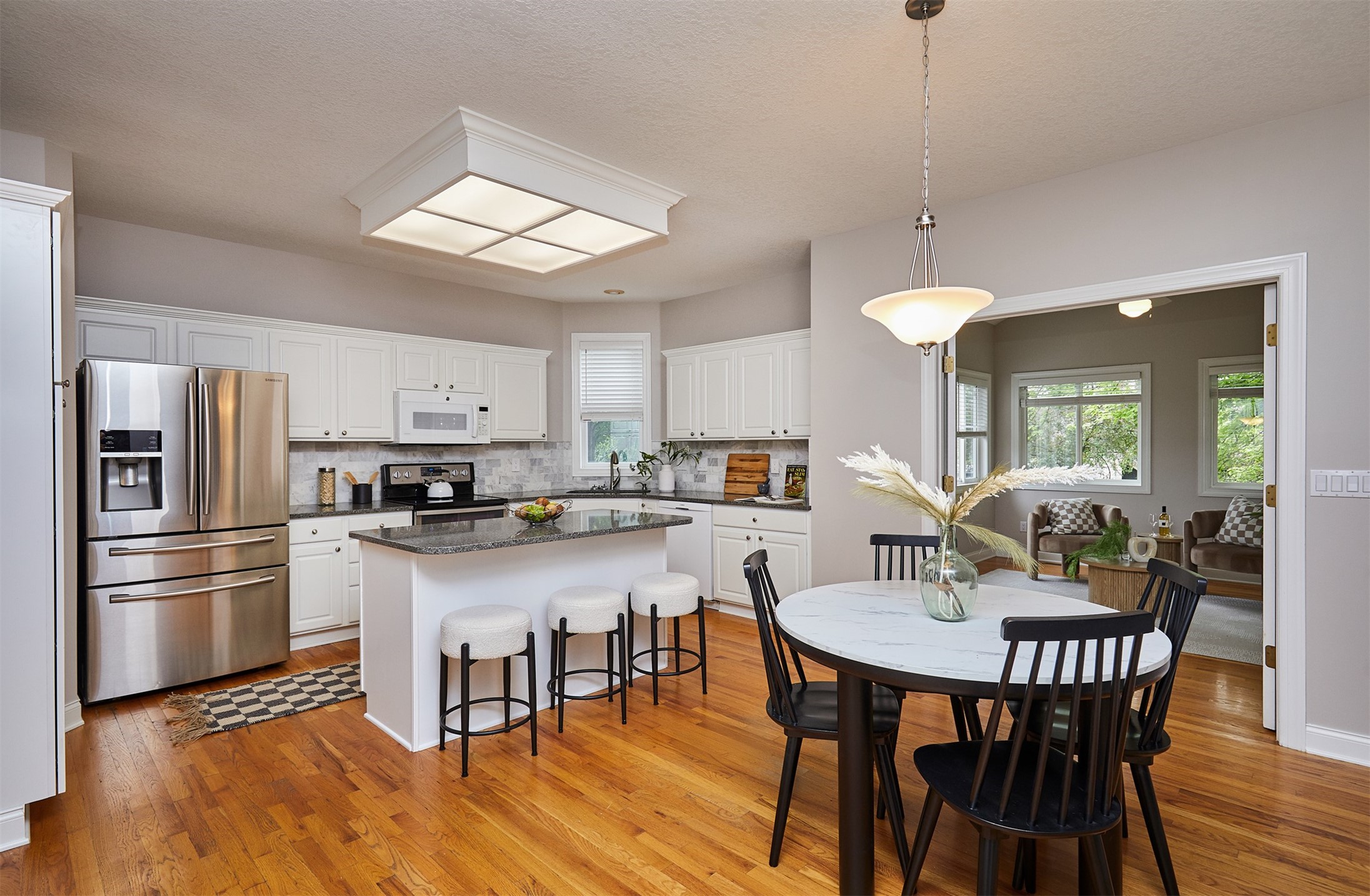 5806 Wistful Vista Drive, West Des Moines, Iowa image 9