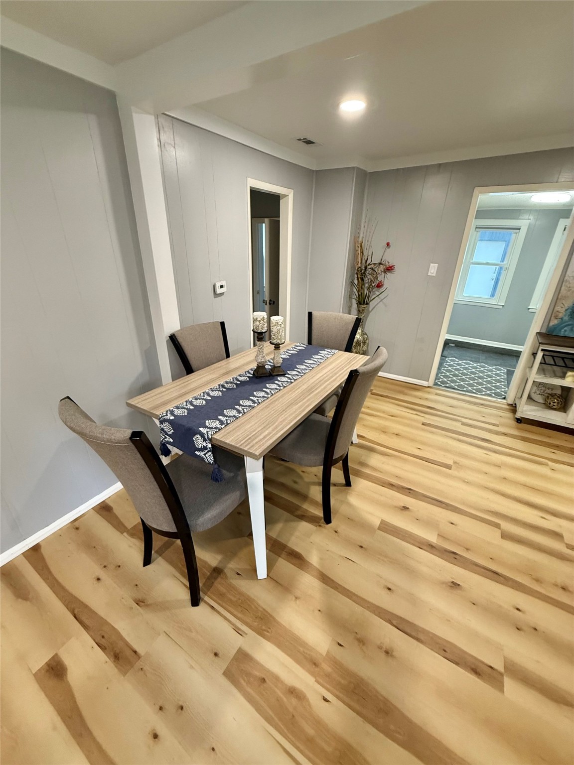 3903 SW 9th Street, Des Moines, Iowa image 3