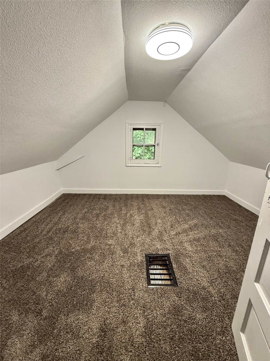 3903 SW 9th Street, Des Moines, Iowa image 10