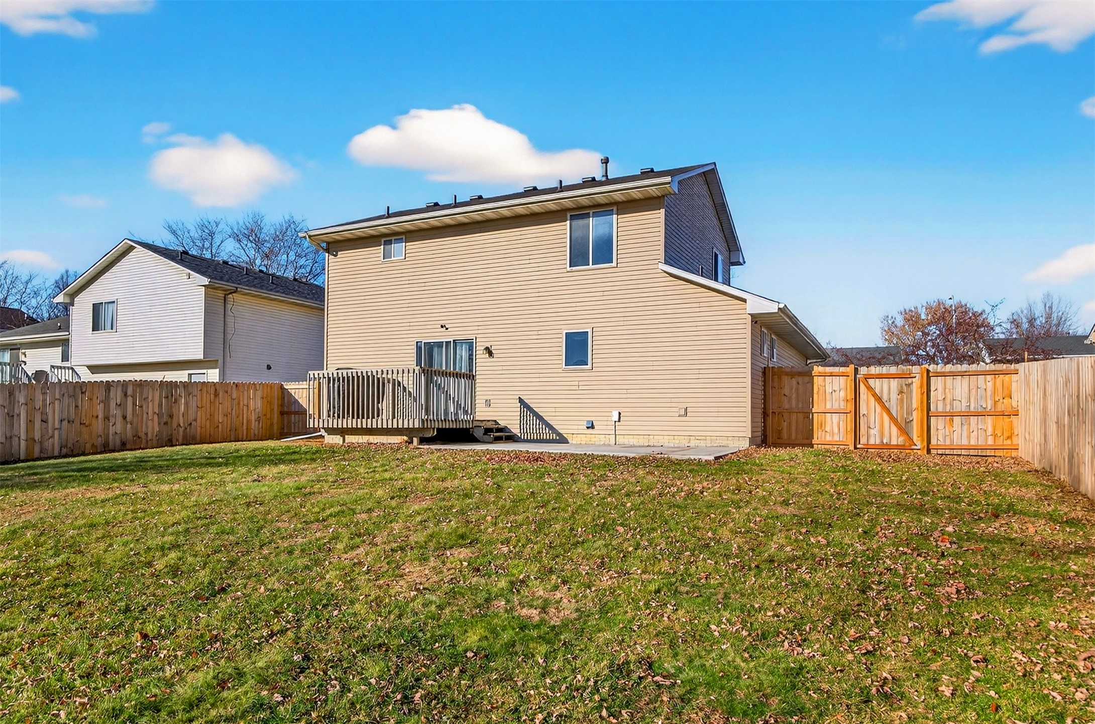 3123 SE Honeysuckle Court