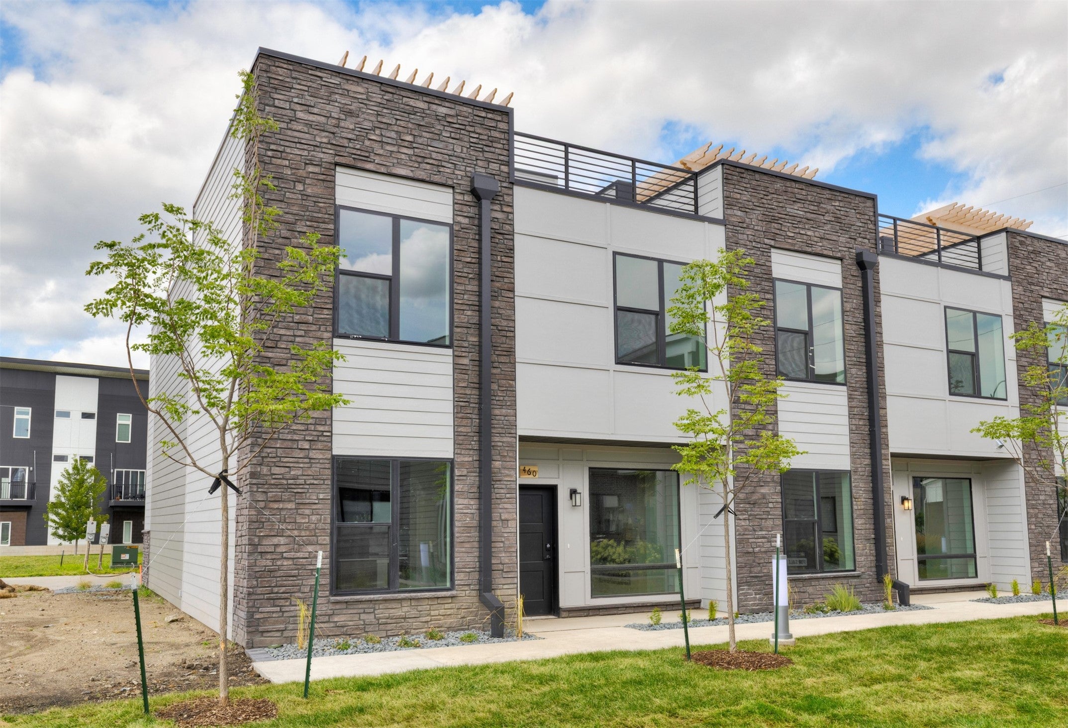 460 SW 12th Street